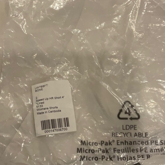 C - Lululemon Speed Up High-Rise Lined Short 4"
Bone - Picture 6 of 6